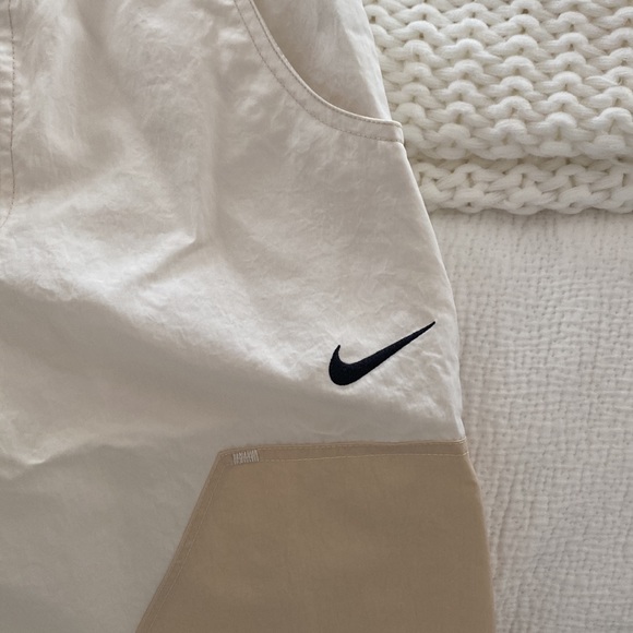 NIKE PANTS - Picture 2 of 5